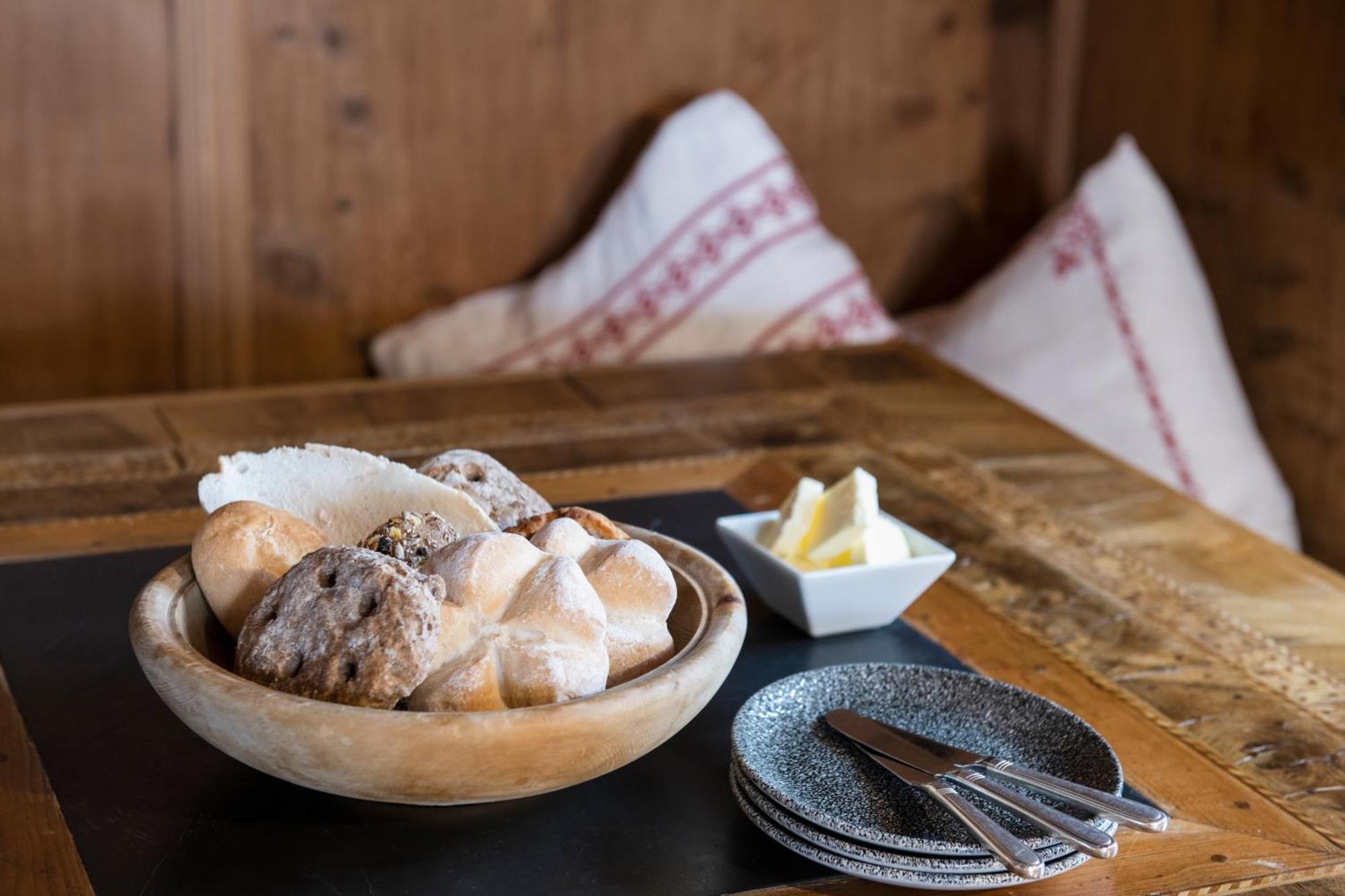 Hotel Goldener Adler - Im Sommer Silvretta Card Premium Inkludiert イシュグル エクステリア 写真